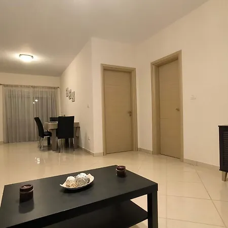 Albania Dream Holidays ساراندا