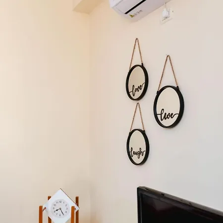 Albania Dream Holidays Apartment *
